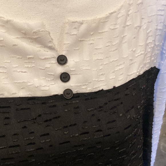 By JJ TUNIC. - Picture 2 of 6